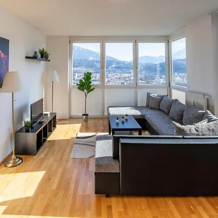 Of I Free Parking Apartment